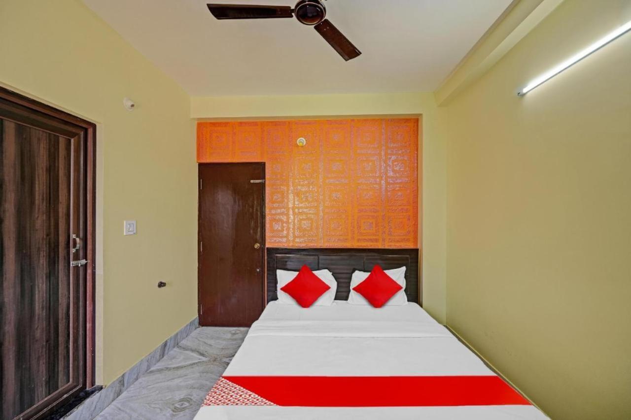 Dubby Indian Hotel Inn ! Puri Esterno foto