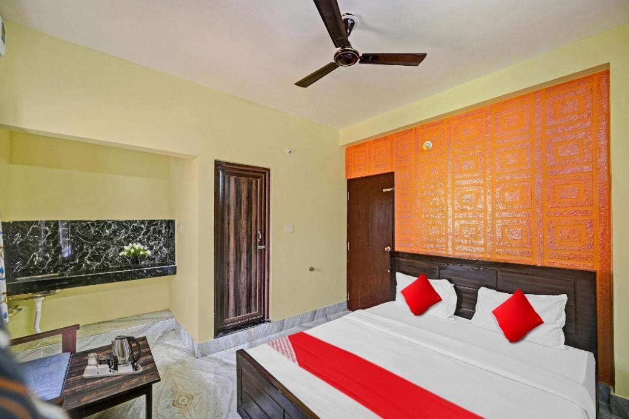 Dubby Indian Hotel Inn ! Puri Esterno foto